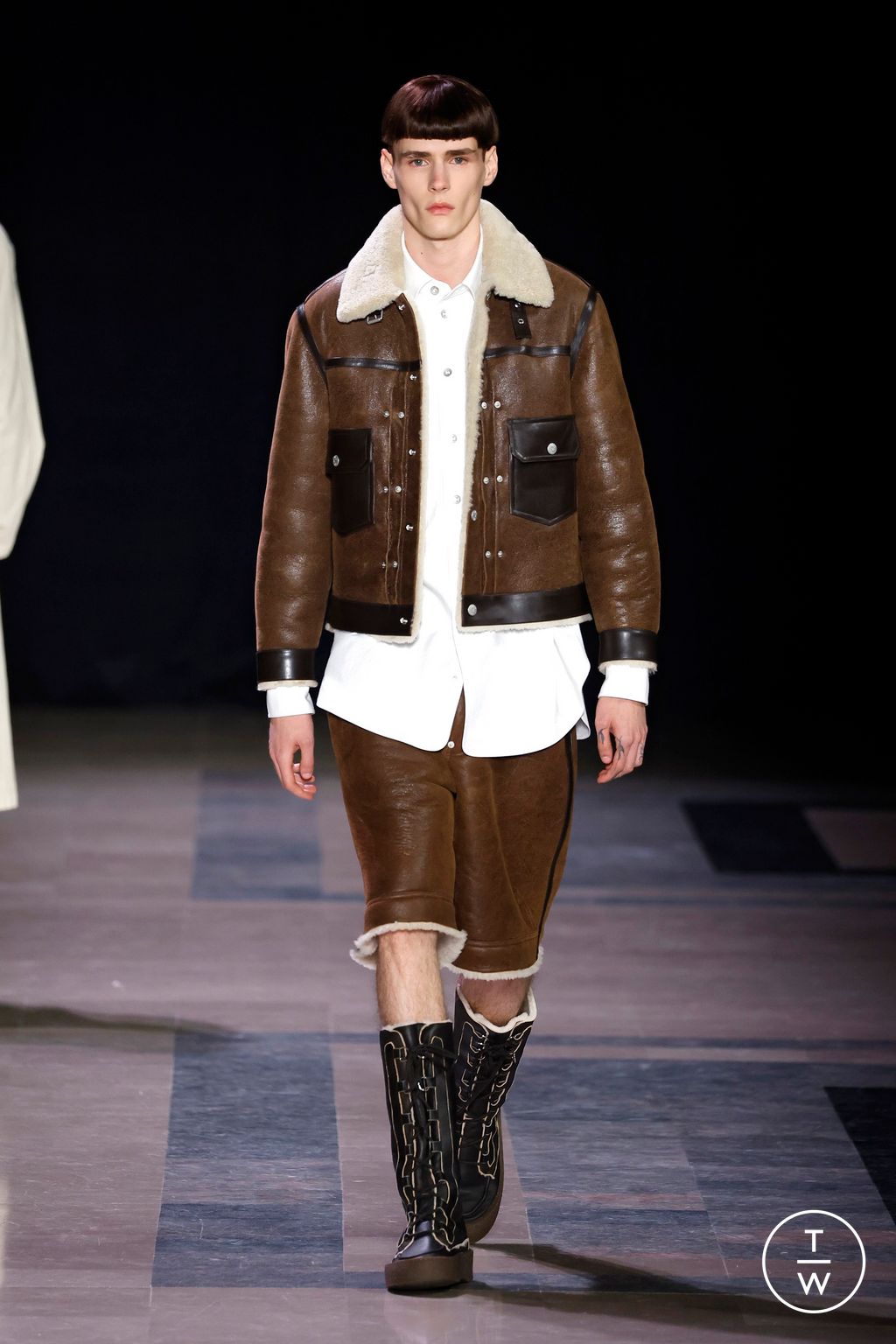 Fashion Week Paris Fall/Winter 2025 look 21 de la collection Kenzo menswear