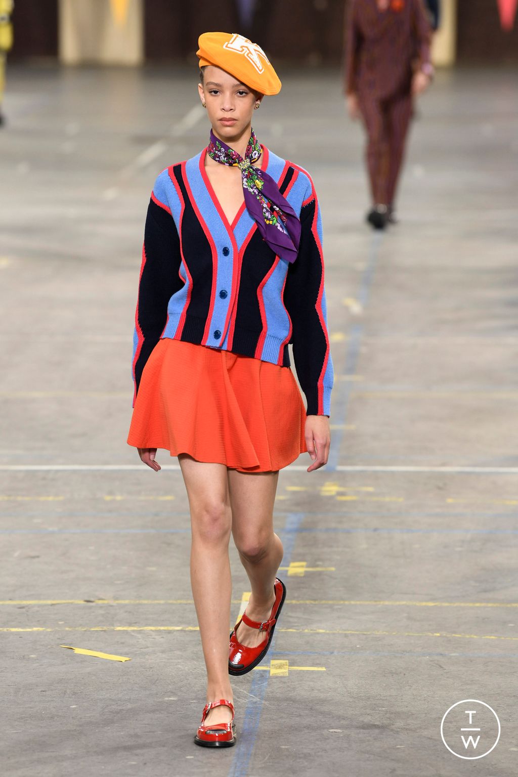 Fashion Week Paris Spring/Summer 2023 look 39 from the Kenzo collection 男装