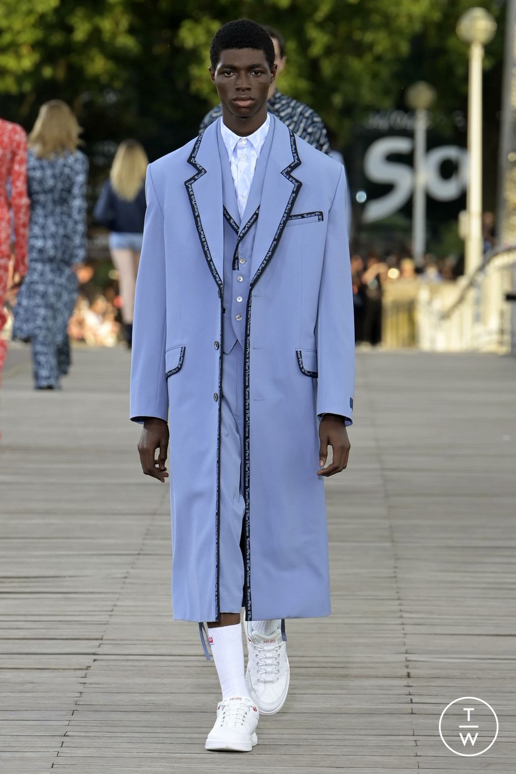 Fashion Week Paris Spring/Summer 2024 look 11 de la collection Kenzo menswear