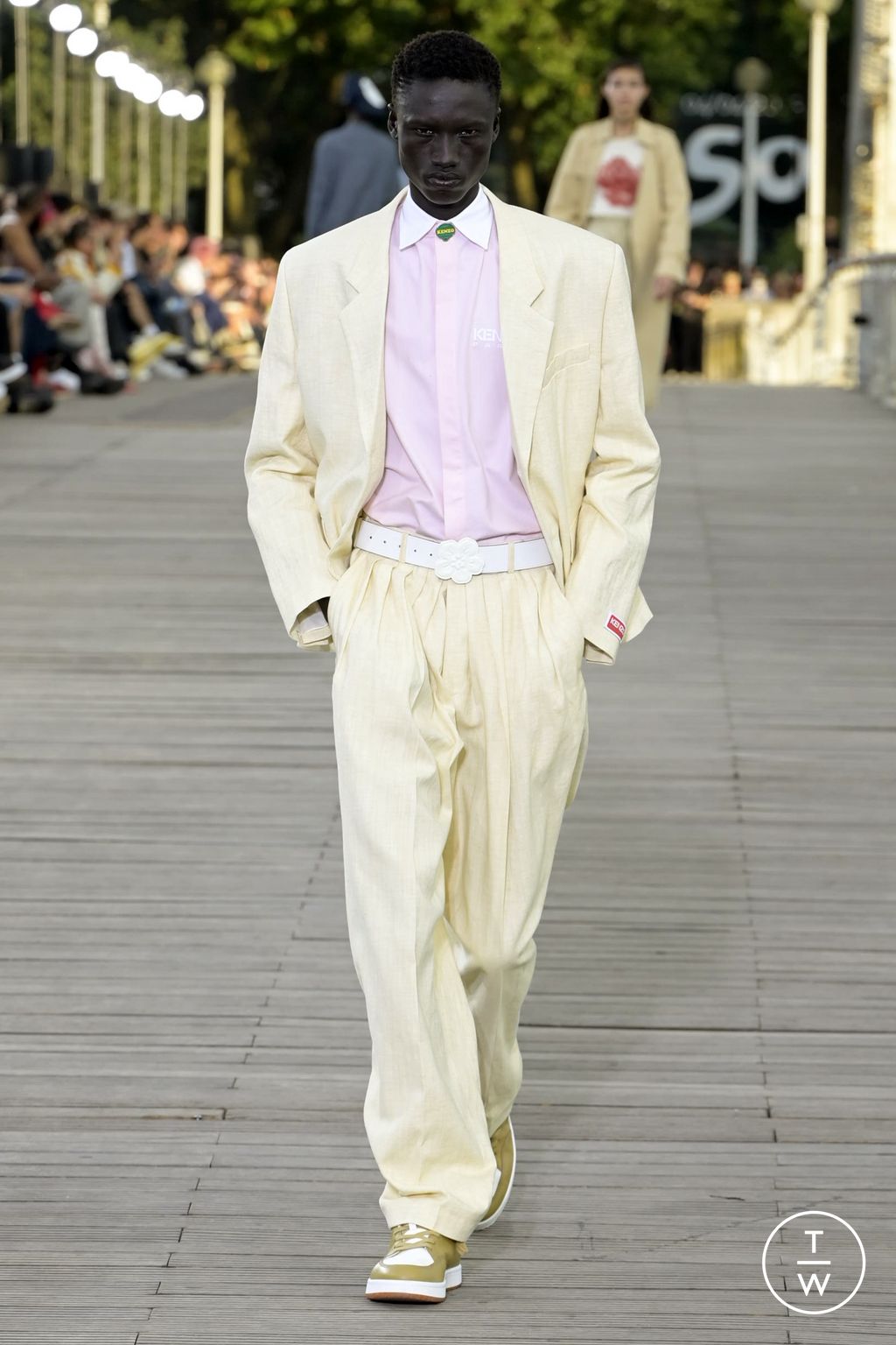 Fashion Week Paris Spring/Summer 2024 look 17 de la collection Kenzo menswear