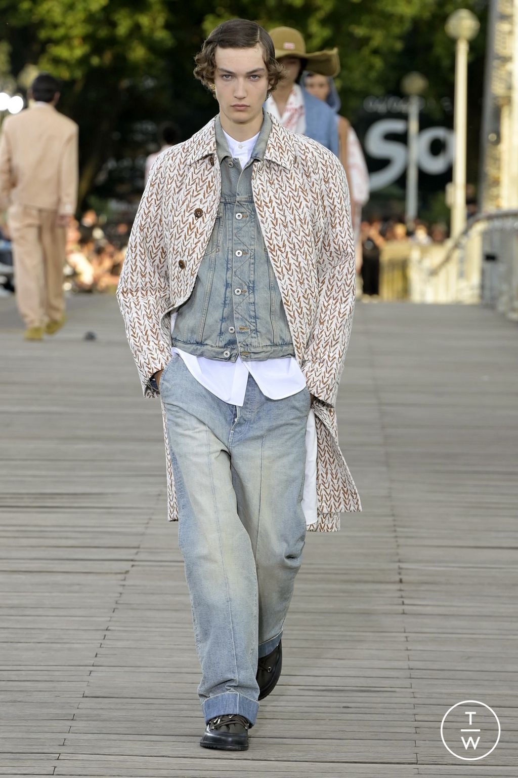 Fashion Week Paris Spring/Summer 2024 look 27 from the Kenzo collection 男装
