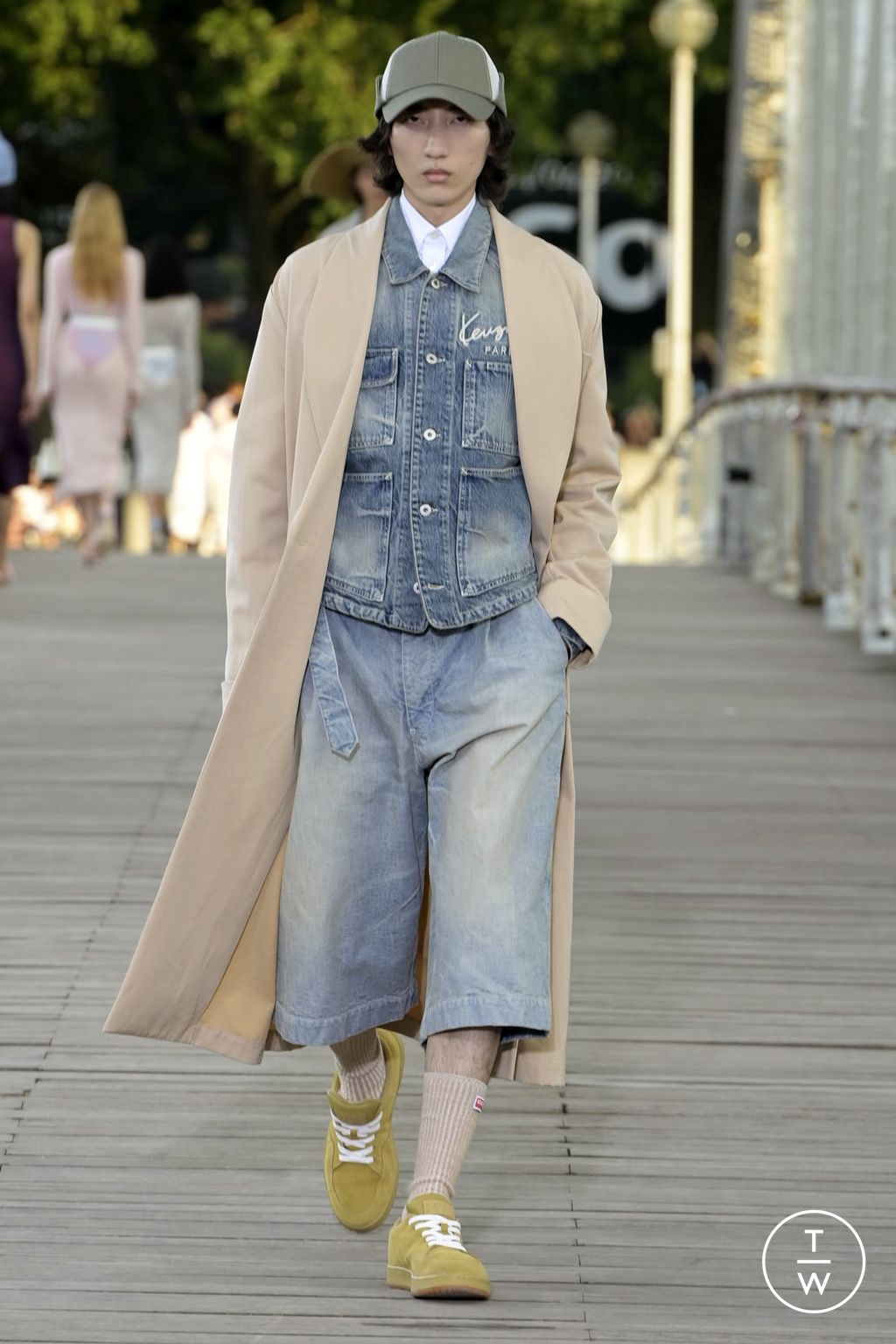 Fashion Week Paris Spring/Summer 2024 look 39 from the Kenzo collection menswear