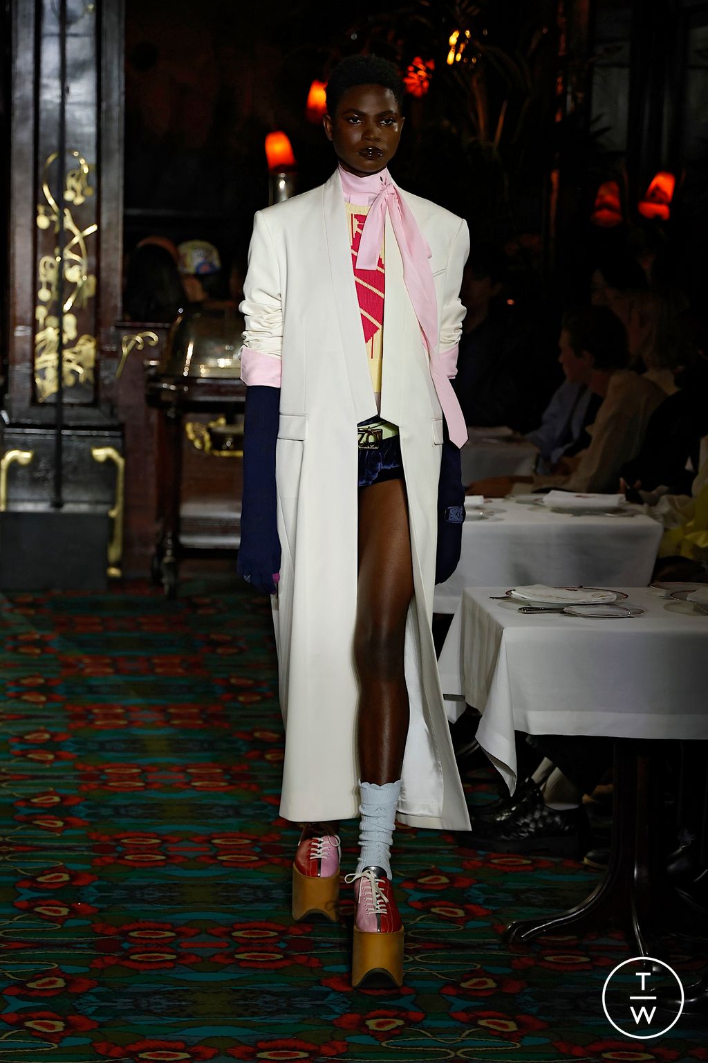 Fashion Week Paris Spring/Summer 2026 look 14 de la collection Kenzo menswear