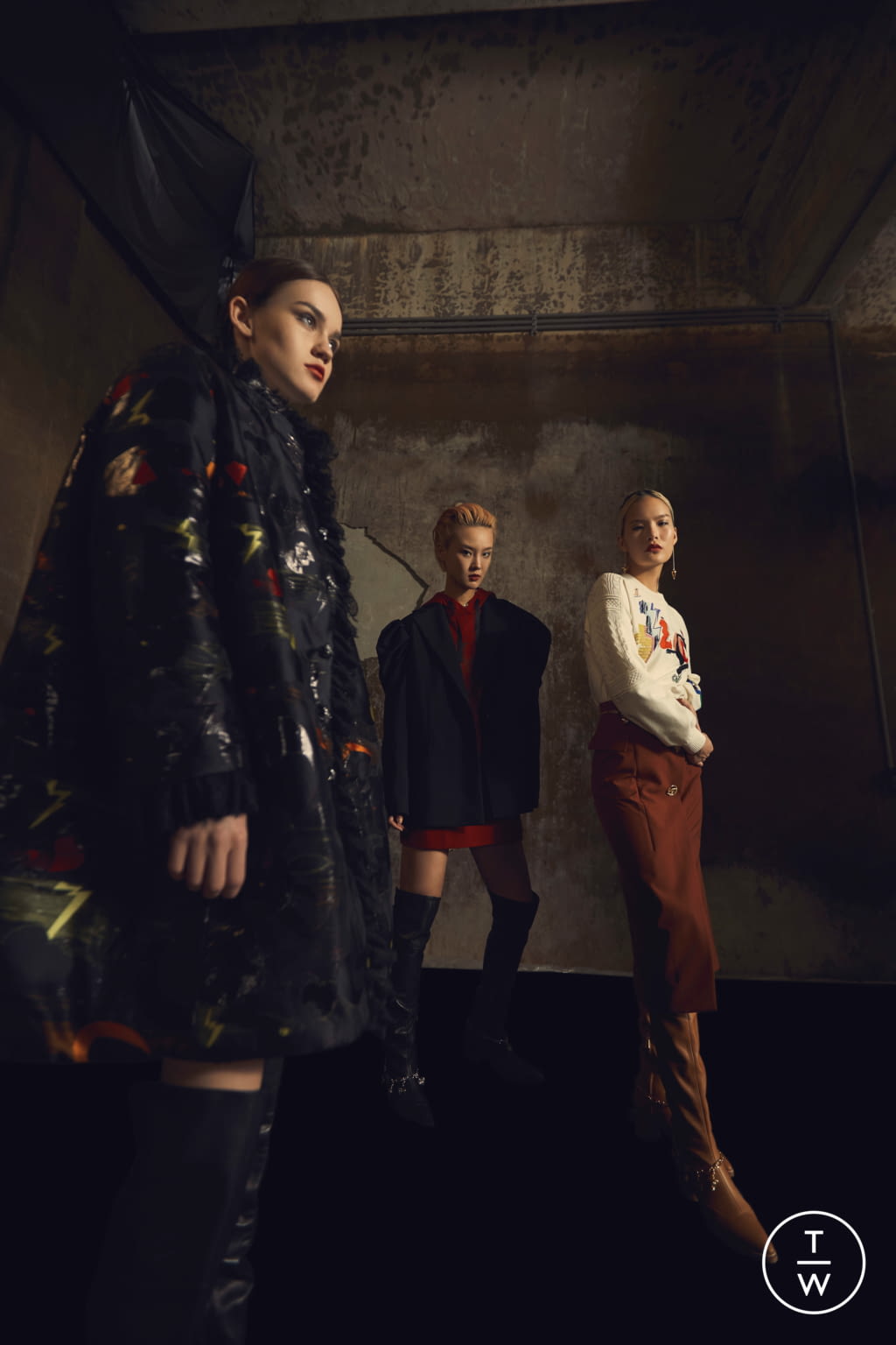 Fashion Week Paris Fall/Winter 2021 look 8 from the Shiatzy Chen collection womenswear