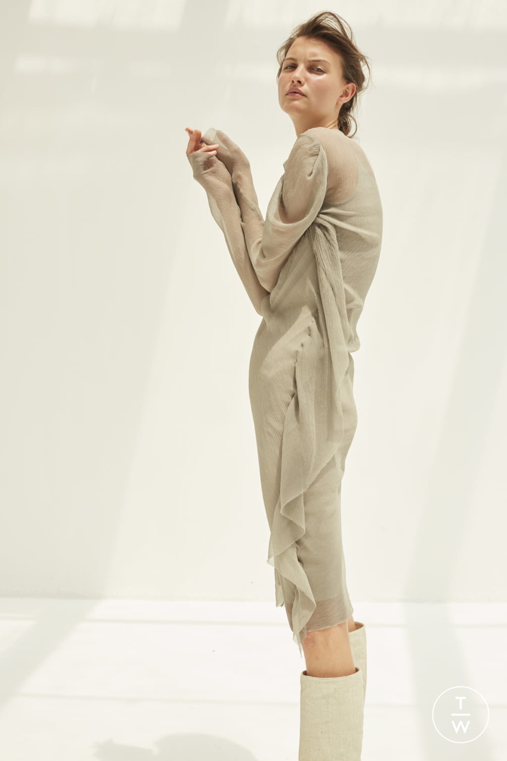 Fashion Week Paris Resort 2020 look 13 de la collection Kristina Fidelskaya womenswear