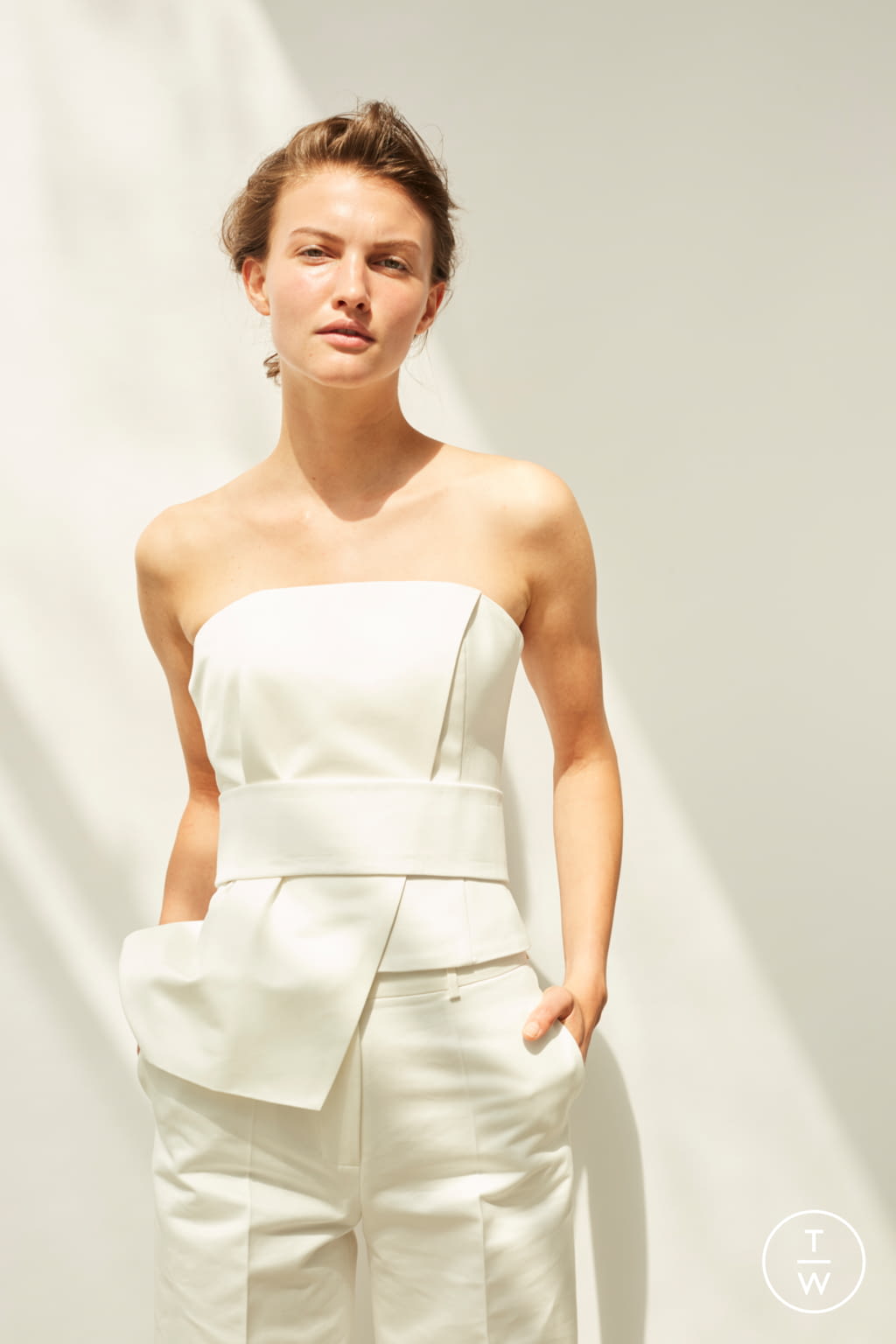 Fashion Week Paris Resort 2020 look 1 de la collection Kristina Fidelskaya womenswear