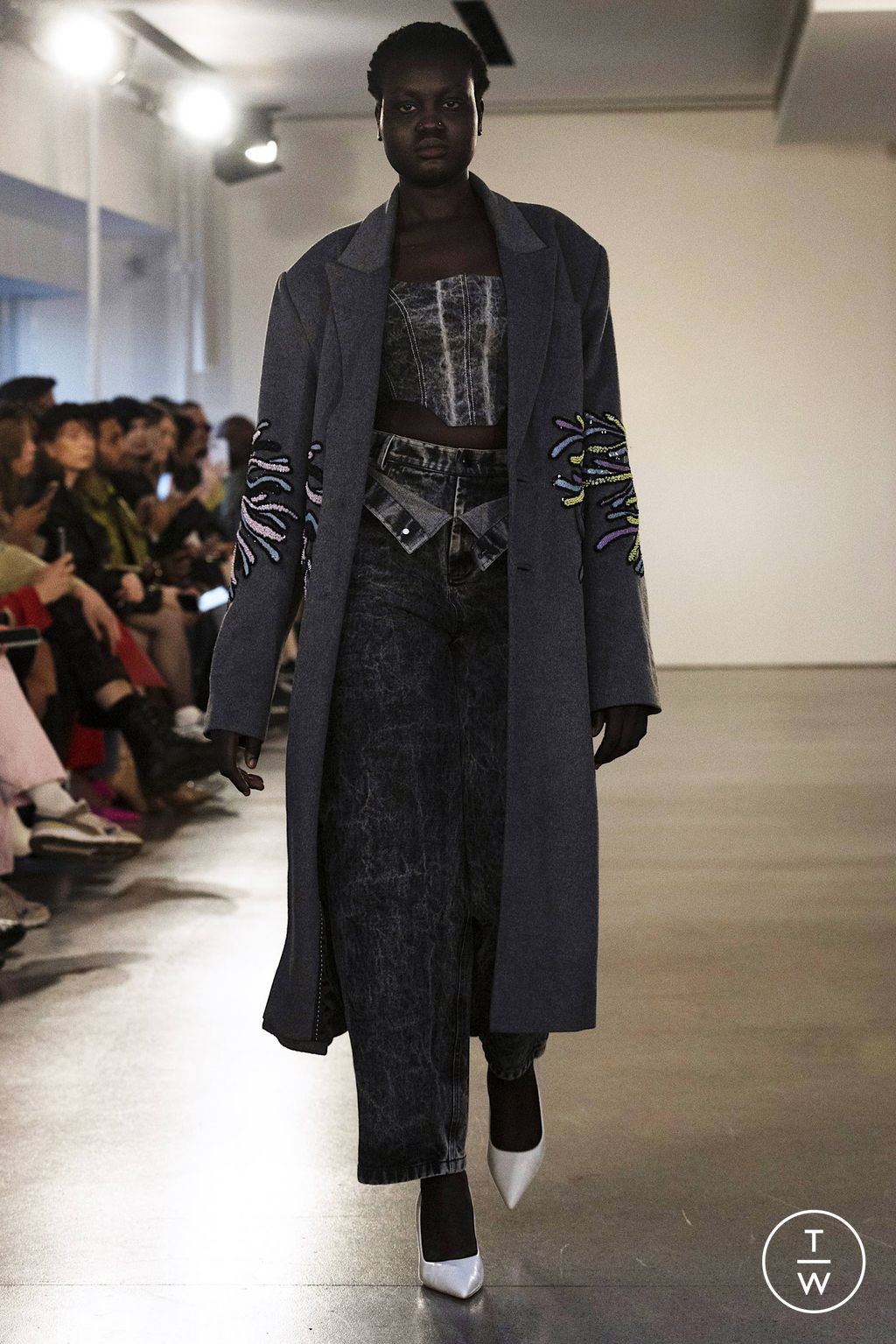 Fashion Week New York Fall/Winter 2023 look 17 from the KGL collection womenswear