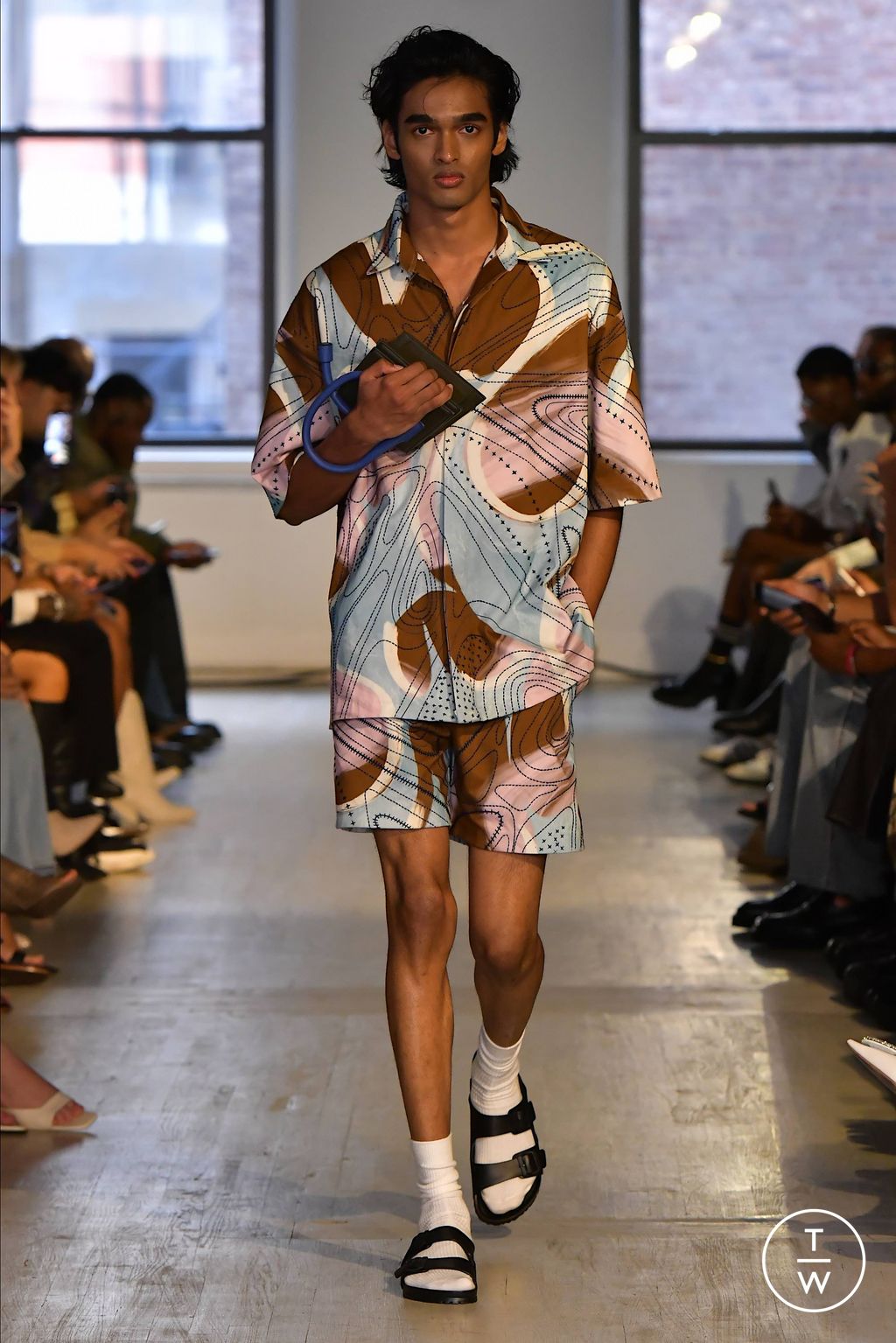 Fashion Week New York Spring/Summer 2024 look 6 from the KGL collection womenswear