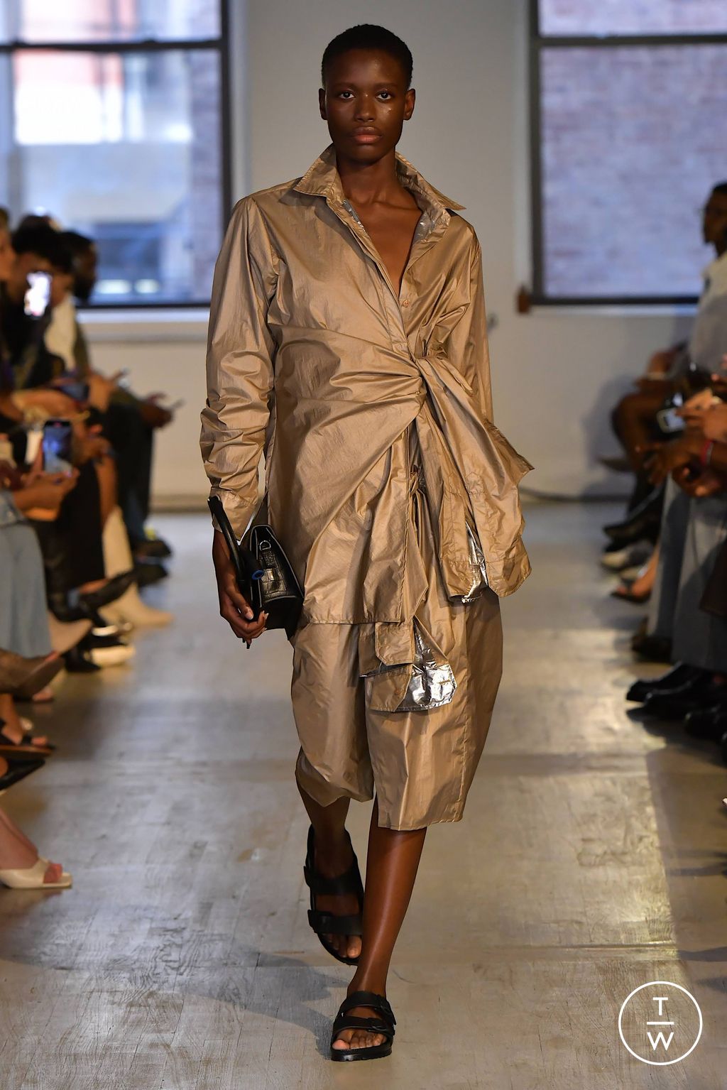 Fashion Week New York Spring/Summer 2024 look 25 from the KGL collection womenswear