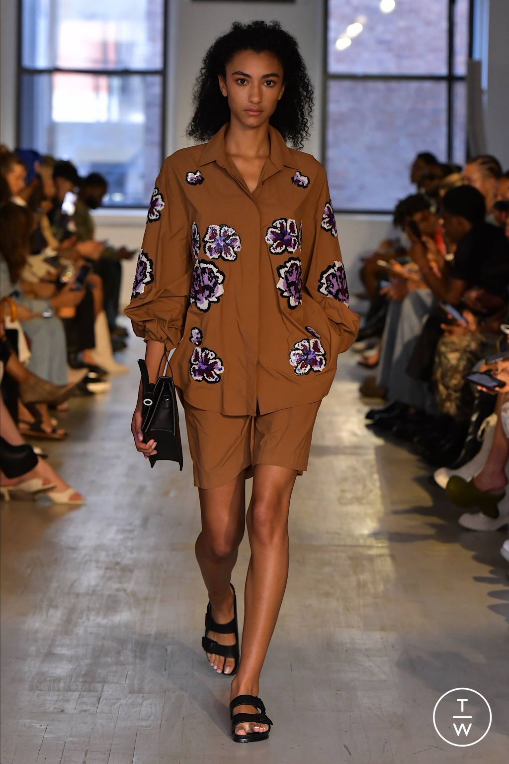Fashion Week New York Spring/Summer 2024 look 29 from the KGL collection womenswear