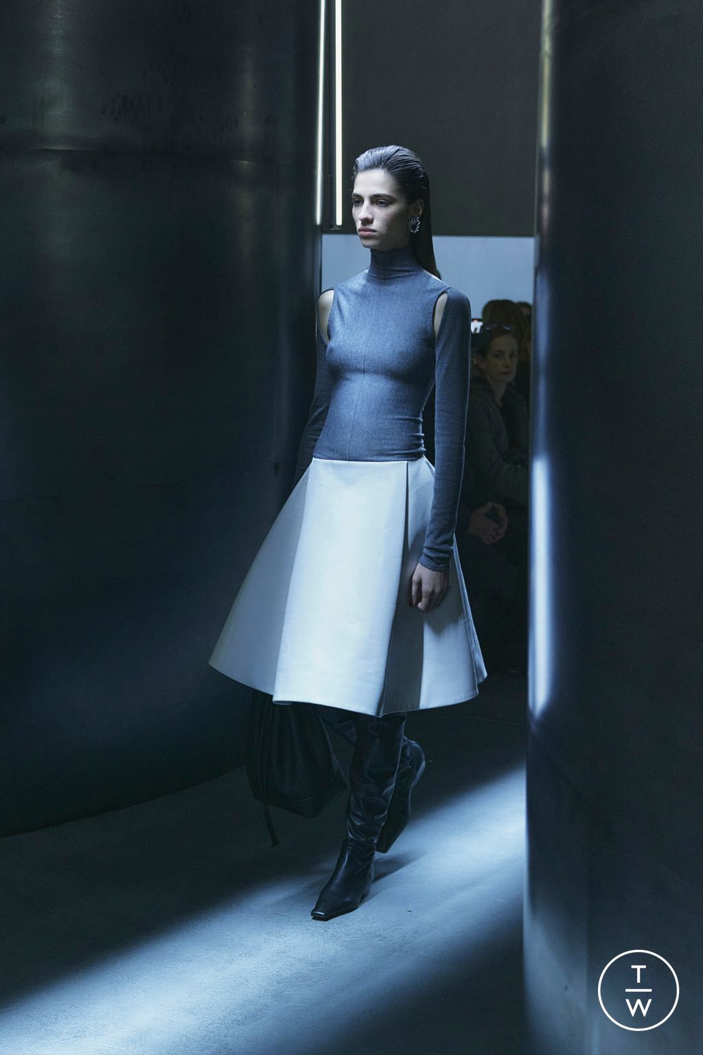 Fashion Week New York Fall/Winter 2023 look 4 de la collection Khaite womenswear