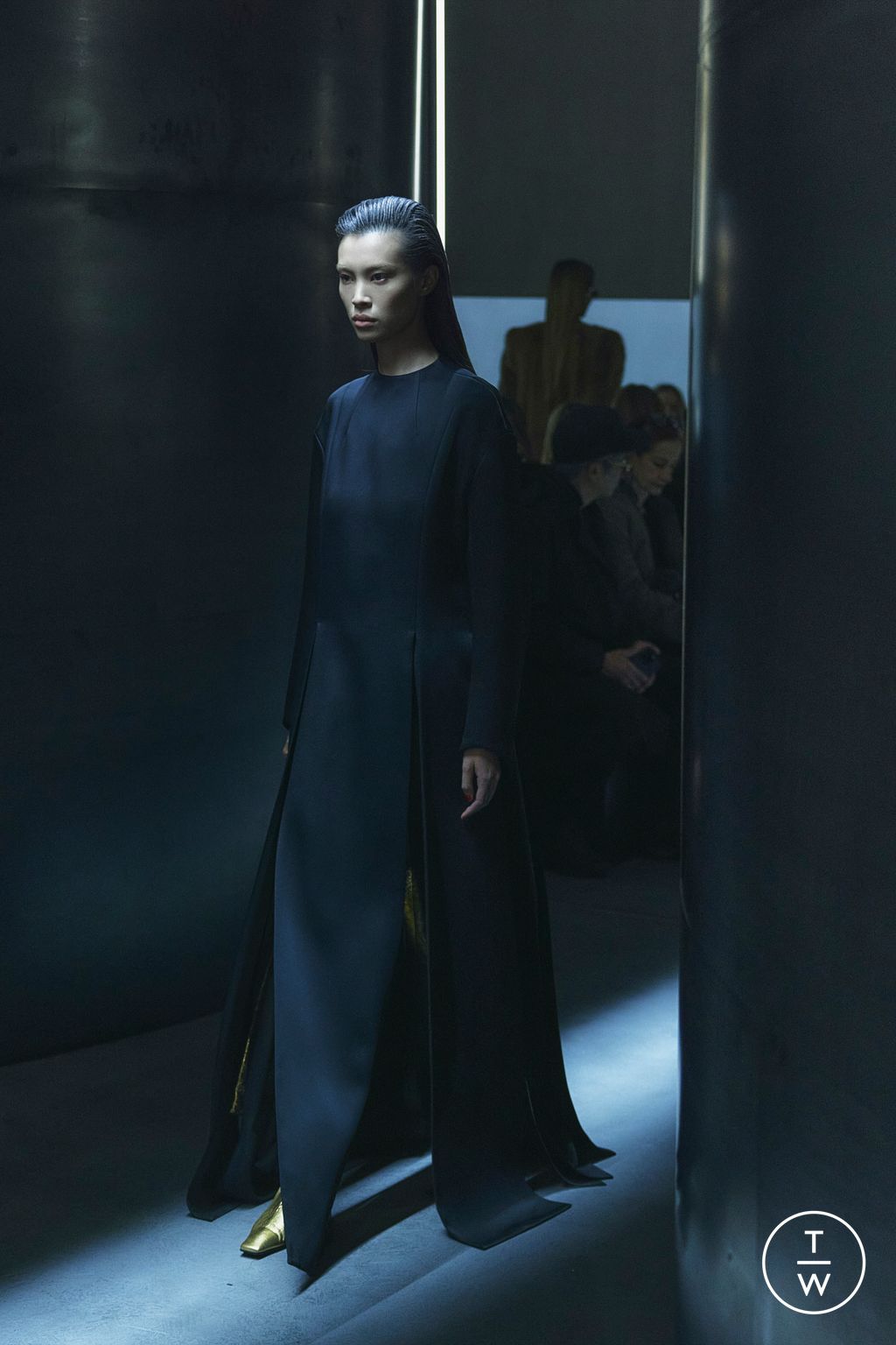 Fashion Week New York Fall/Winter 2023 look 39 from the Khaite collection womenswear