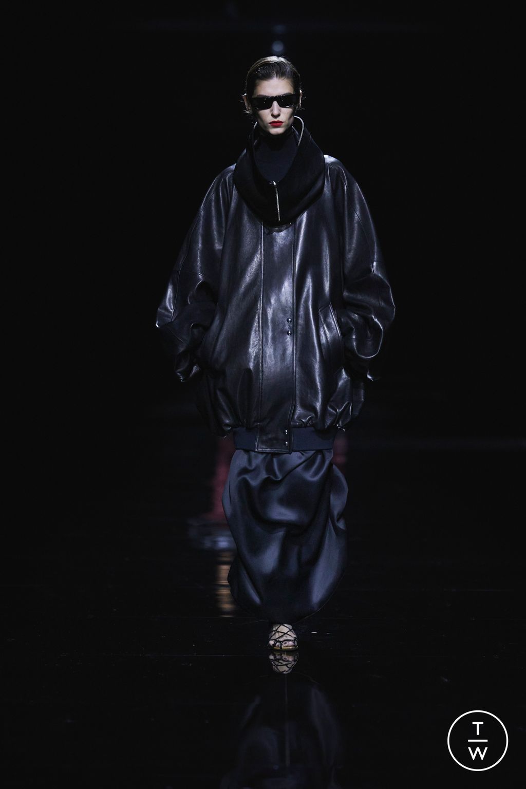 Fashion Week New York Fall/Winter 2024 look 13 from the Khaite collection 女装