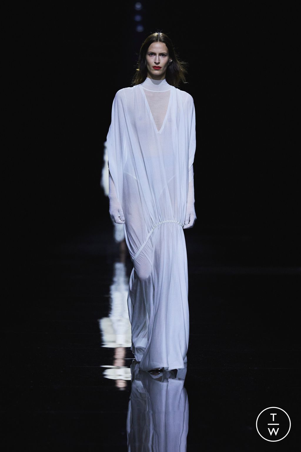 Fashion Week New York Fall/Winter 2024 look 41 de la collection Khaite womenswear