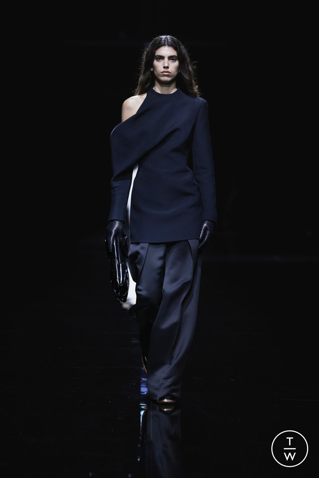 Fashion Week New York Fall/Winter 2024 look 43 from the Khaite collection womenswear