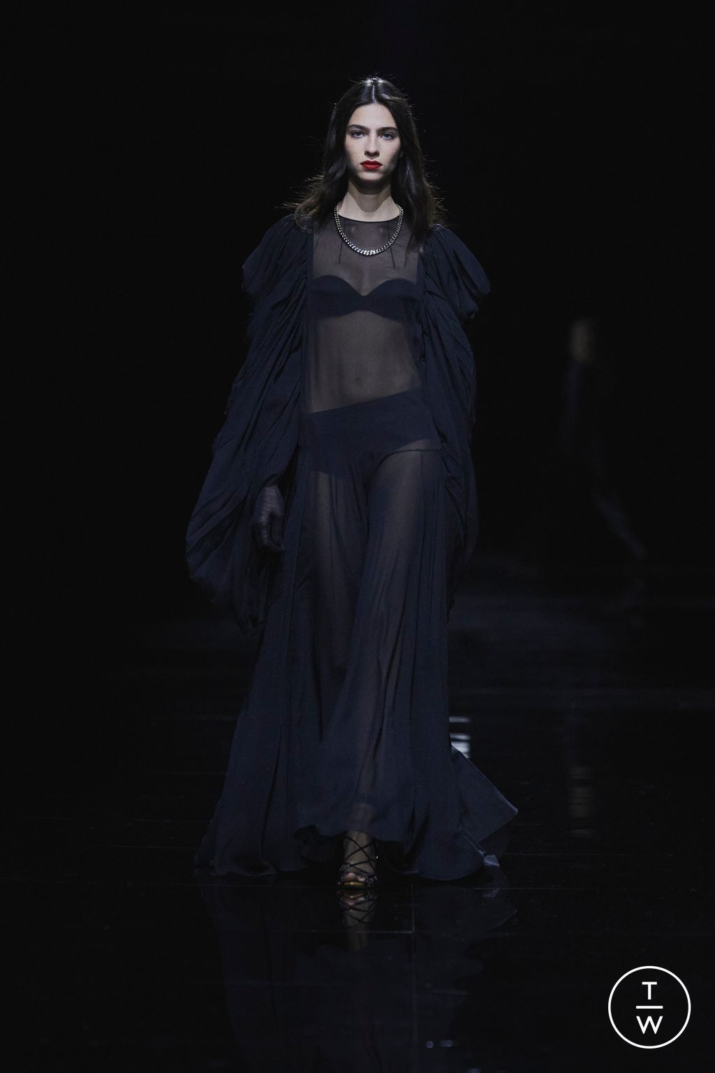 Fashion Week New York Fall/Winter 2024 look 50 de la collection Khaite womenswear