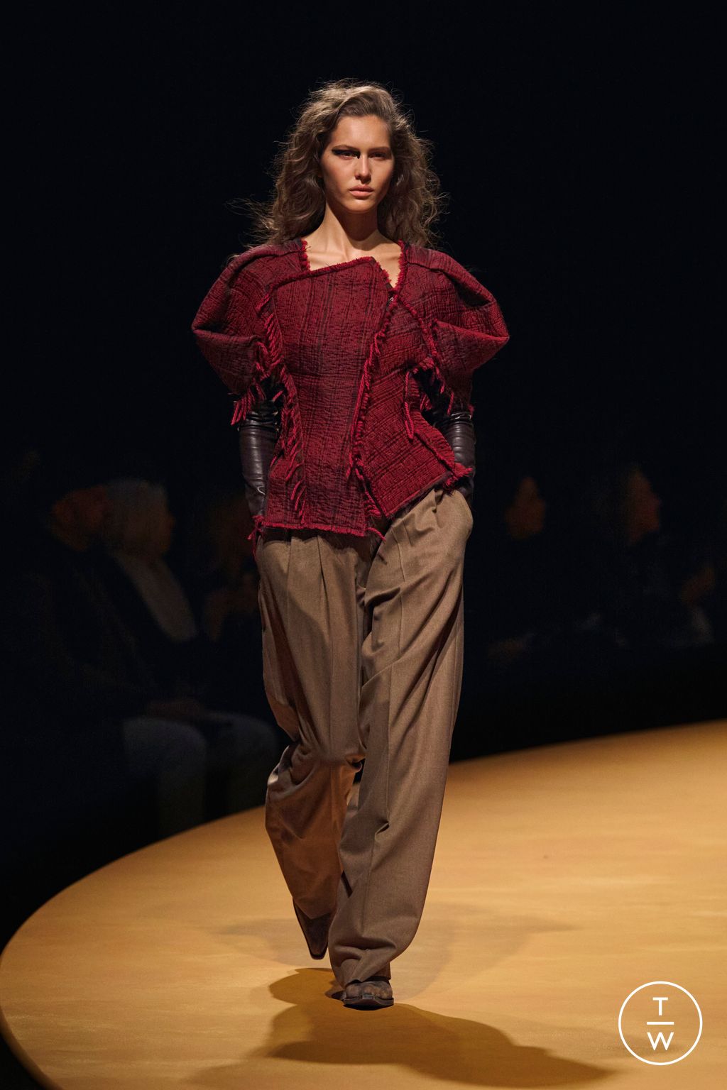 Fashion Week New York Fall/Winter 2025 look 39 from the Khaite collection womenswear