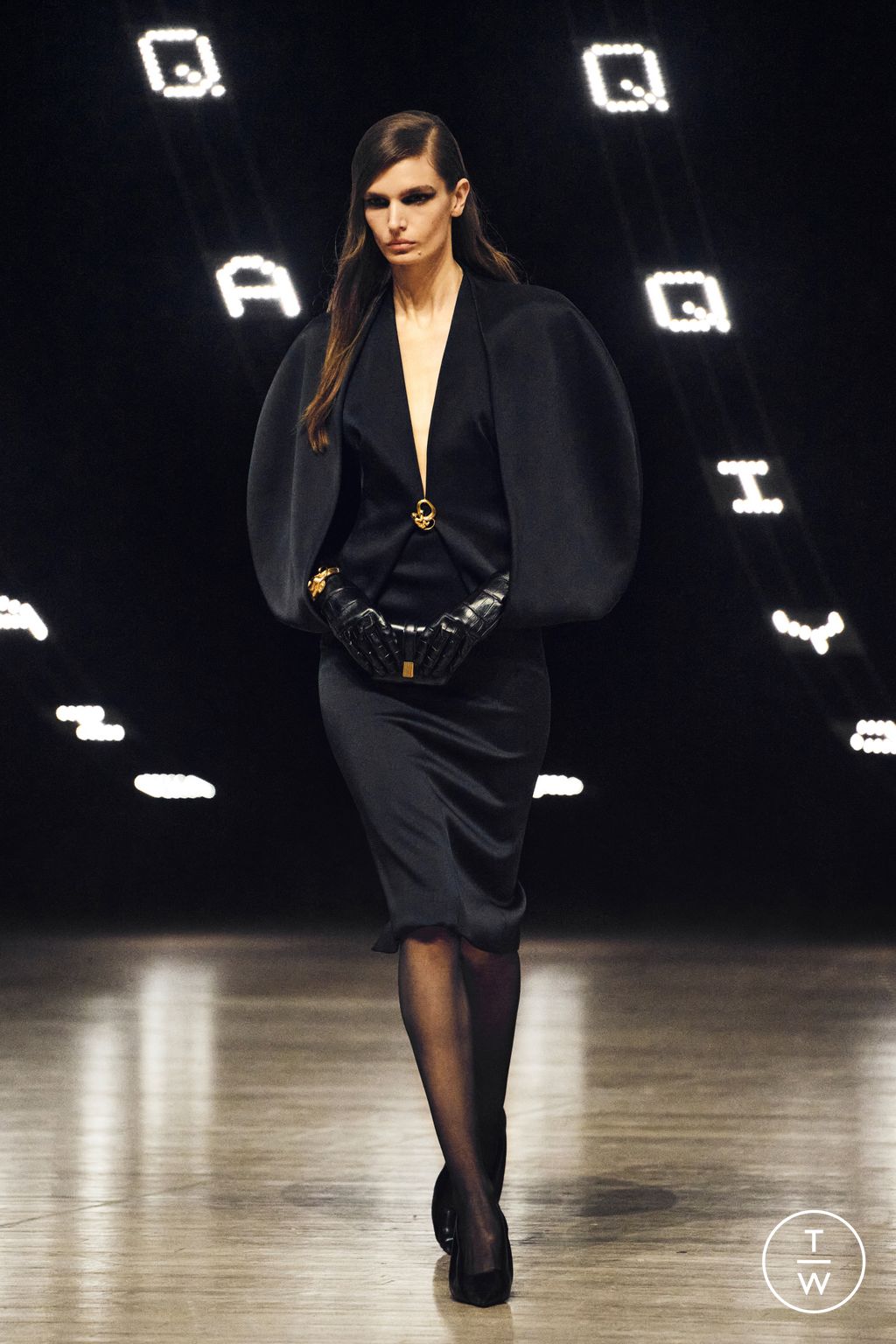 Fashion Week New York Fall/Winter 2026 look 37 de la collection Khaite womenswear