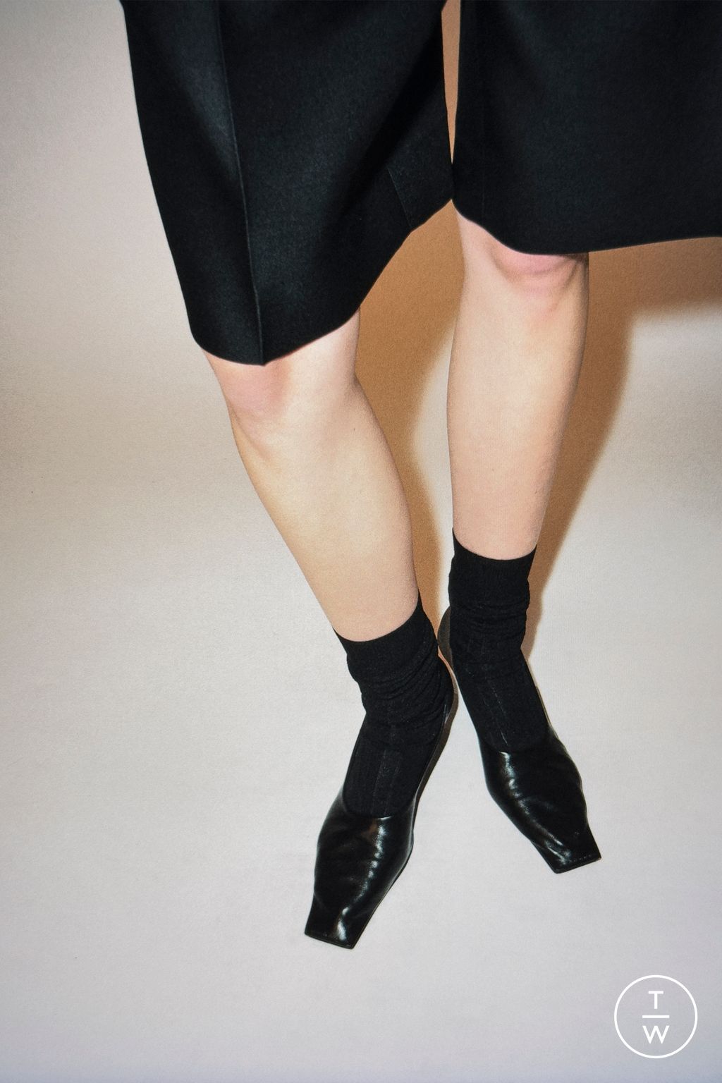 Fashion Week New York Pre-Fall 2026 look 12 from the Khaite collection 女装