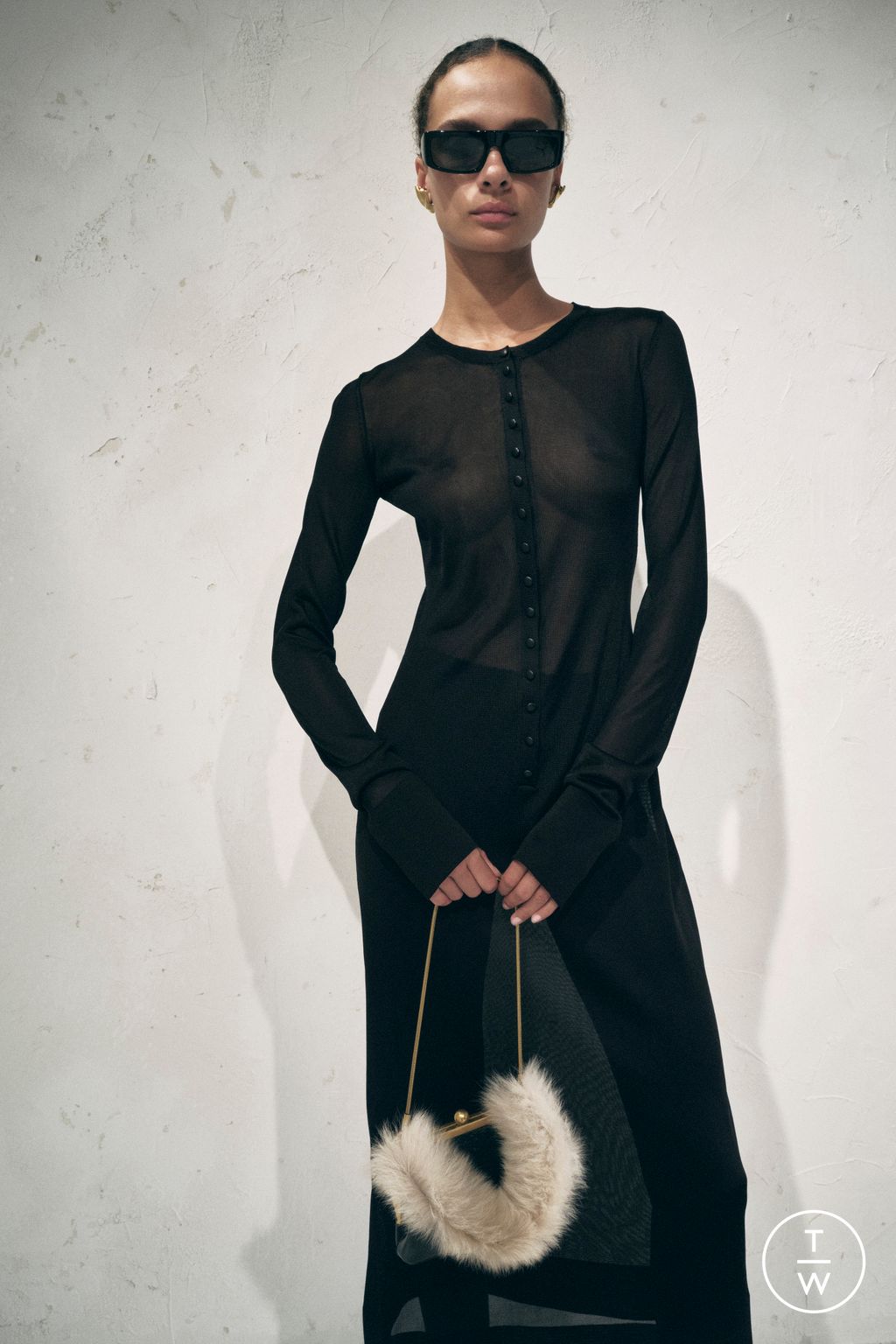 Fashion Week New York Pre-Fall 2024 look 4 de la collection Khaite womenswear