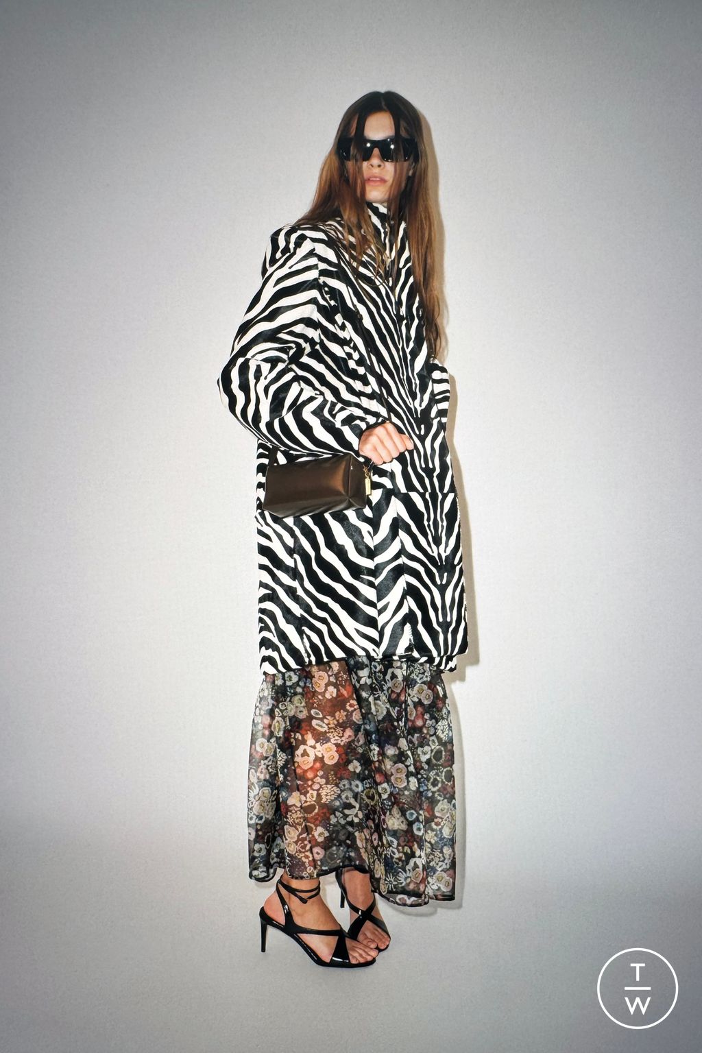 Fashion Week New York Resort 2026 look 7 de la collection Khaite womenswear
