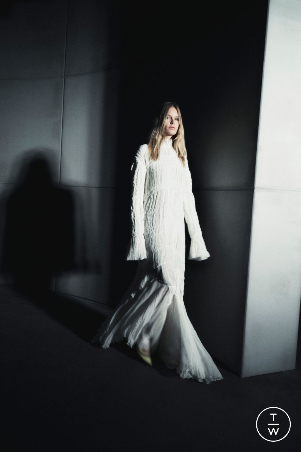Fashion Week New York Resort 2024 look 50 de la collection Khaite womenswear