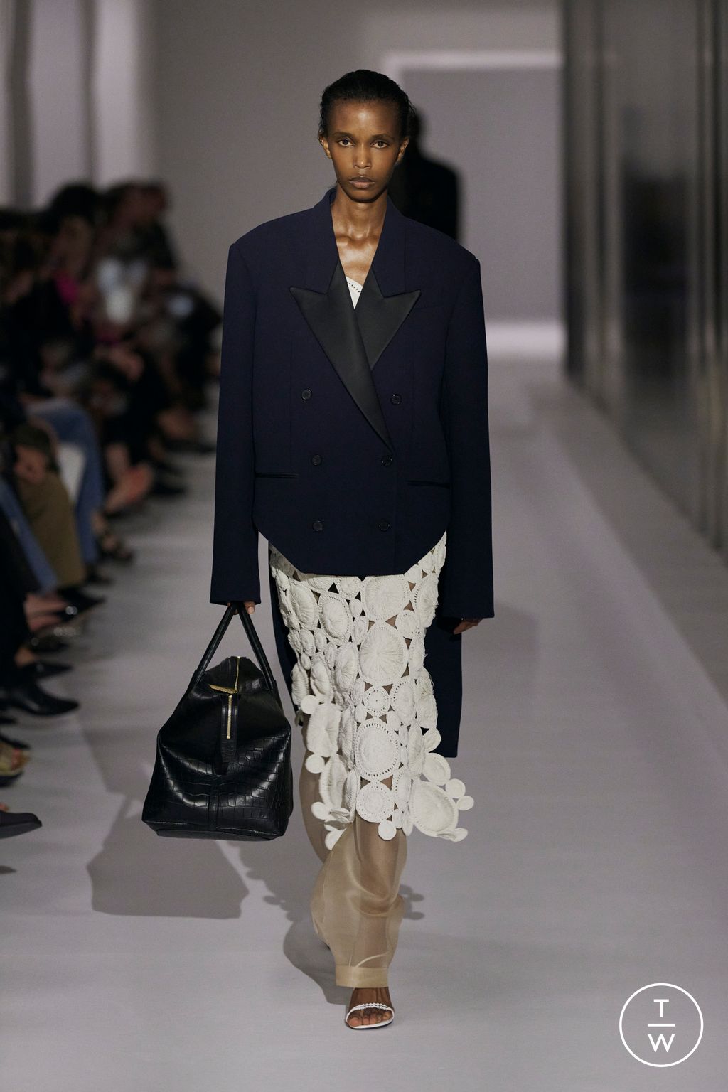 Fashion Week New York Spring-Summer 2025 look 12 from the Khaite collection womenswear