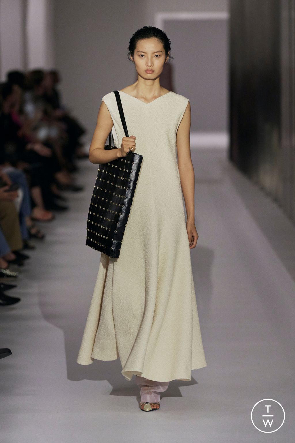 Fashion Week New York Spring/Summer 2025 look 21 from the Khaite collection womenswear