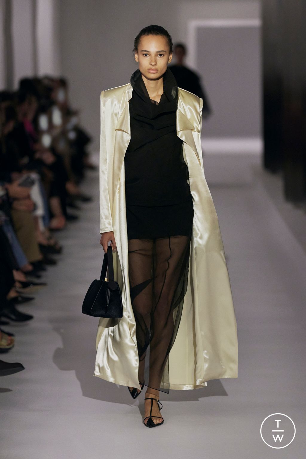 Fashion Week New York Spring/Summer 2025 look 42 from the Khaite collection womenswear