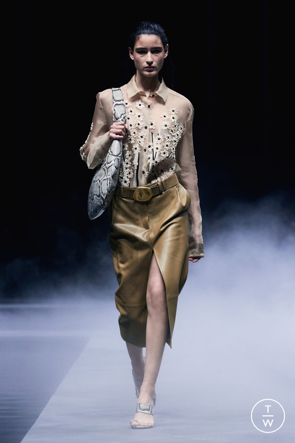 Fashion Week New York Spring/Summer 2026 look 14 from the Khaite collection womenswear