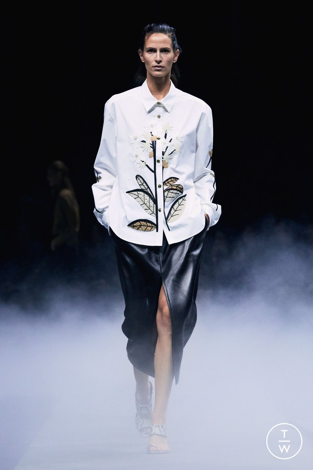 Fashion Week New York Spring/Summer 2026 look 21 from the Khaite collection womenswear