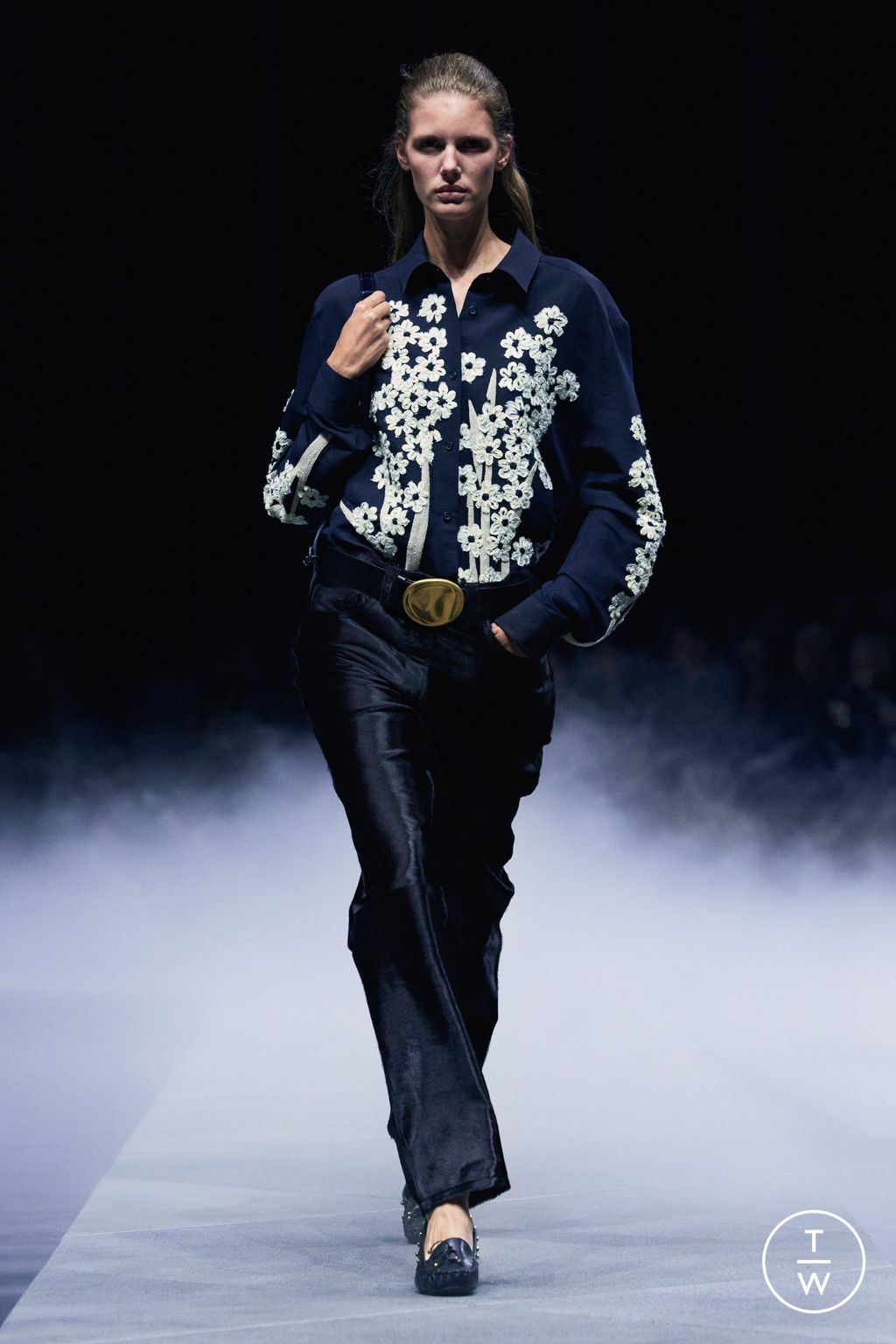 Fashion Week New York Spring/Summer 2026 look 23 from the Khaite collection womenswear