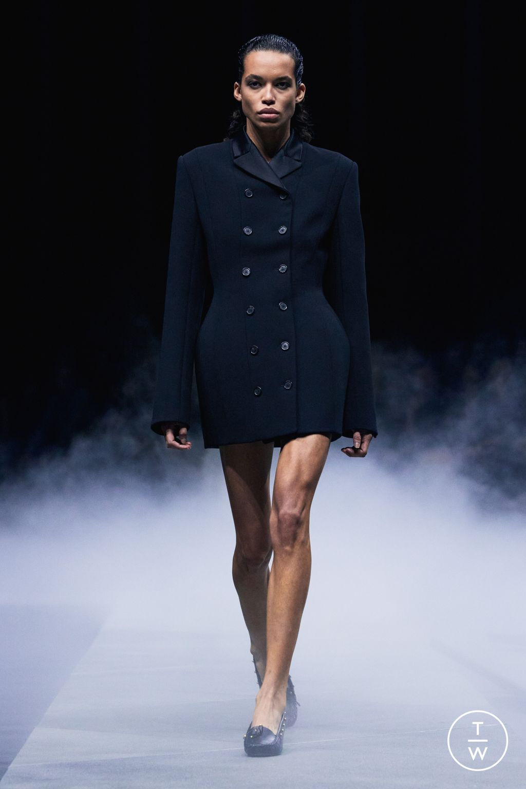 Fashion Week New York Spring/Summer 2026 look 28 from the Khaite collection womenswear