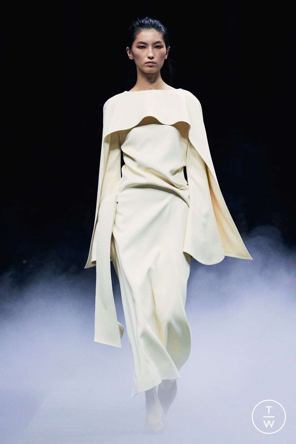 Fashion Week New York Spring/Summer 2026 look 36 from the Khaite collection womenswear