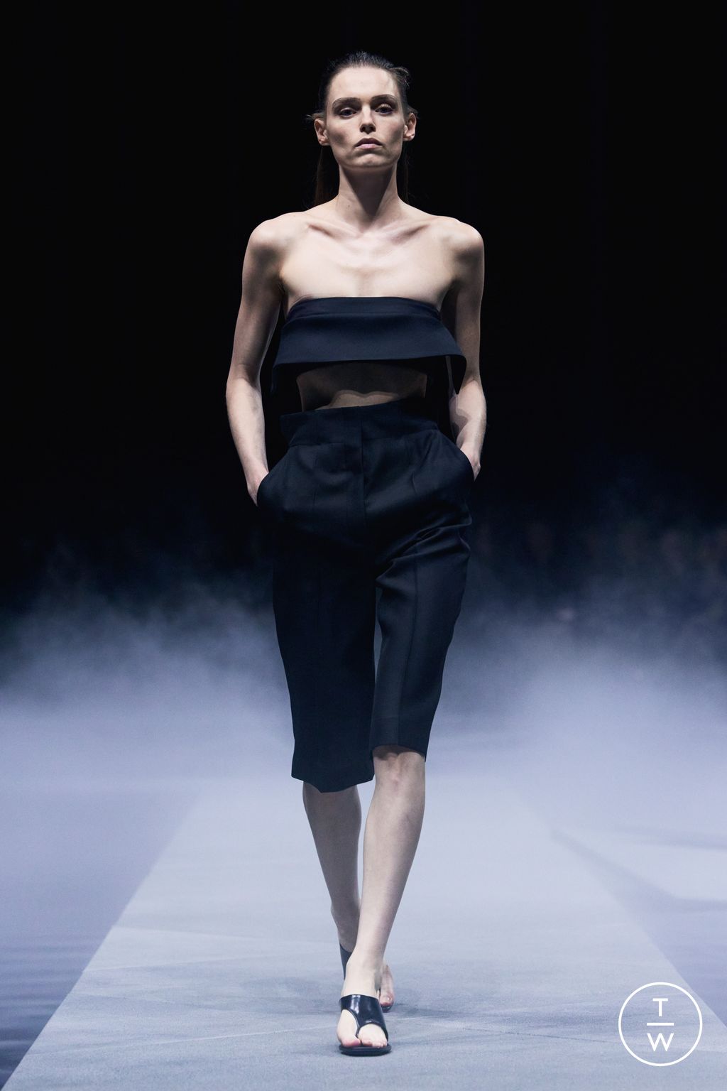 Fashion Week New York Spring/Summer 2026 look 7 from the Khaite collection womenswear