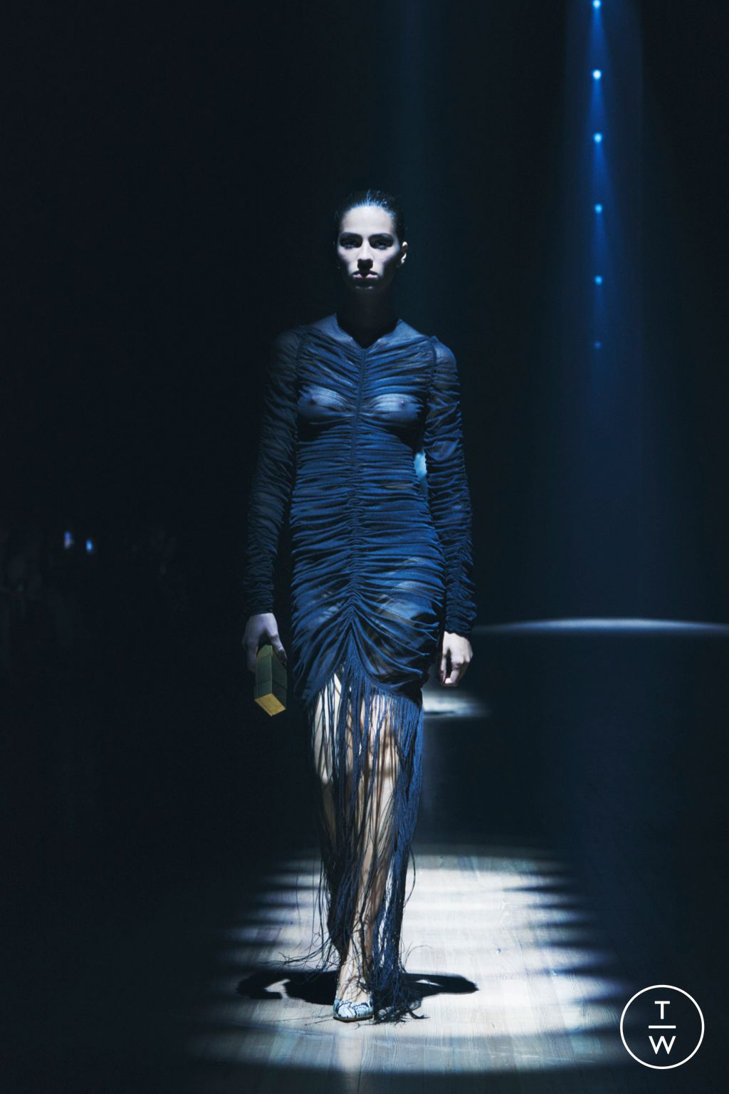 Fashion Week New York Spring/Summer 2024 look 7 de la collection Khaite womenswear