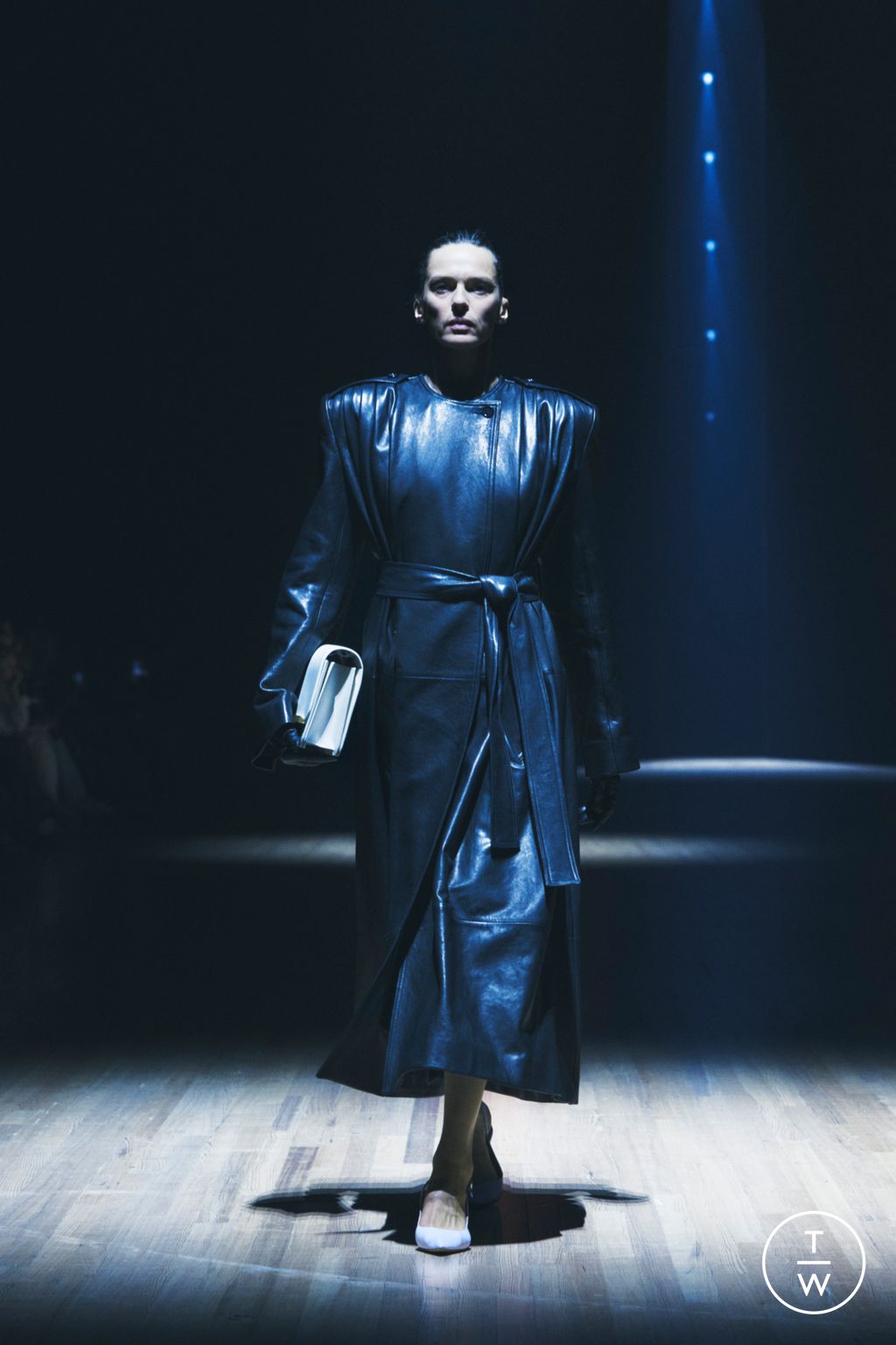 Fashion Week New York Spring/Summer 2024 look 28 de la collection Khaite womenswear