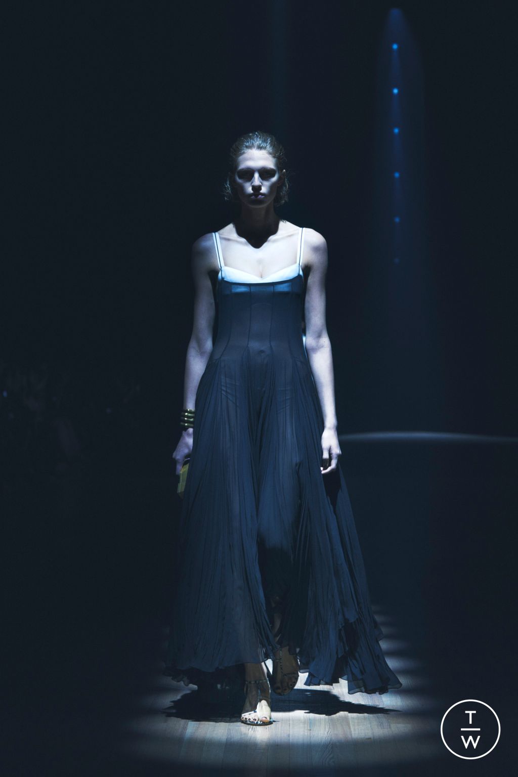 Fashion Week New York Spring/Summer 2024 look 40 from the Khaite collection womenswear