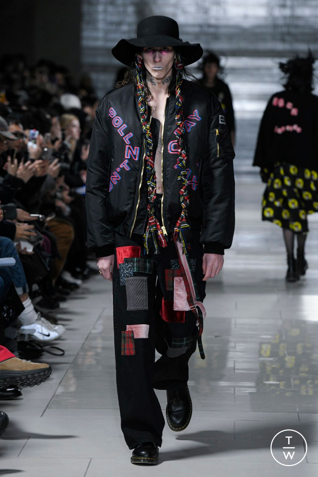 Fashion Week Paris Fall/Winter 2024 look 11 from the KIDILL collection 男装