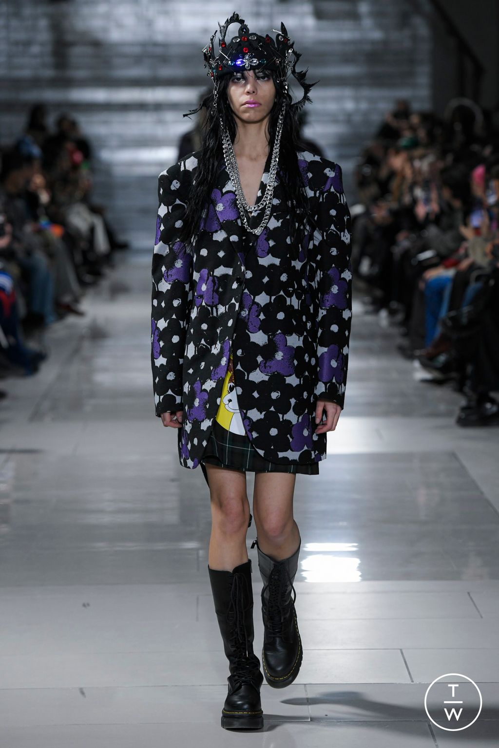 Fashion Week Paris Fall/Winter 2024 look 23 de la collection KIDILL menswear