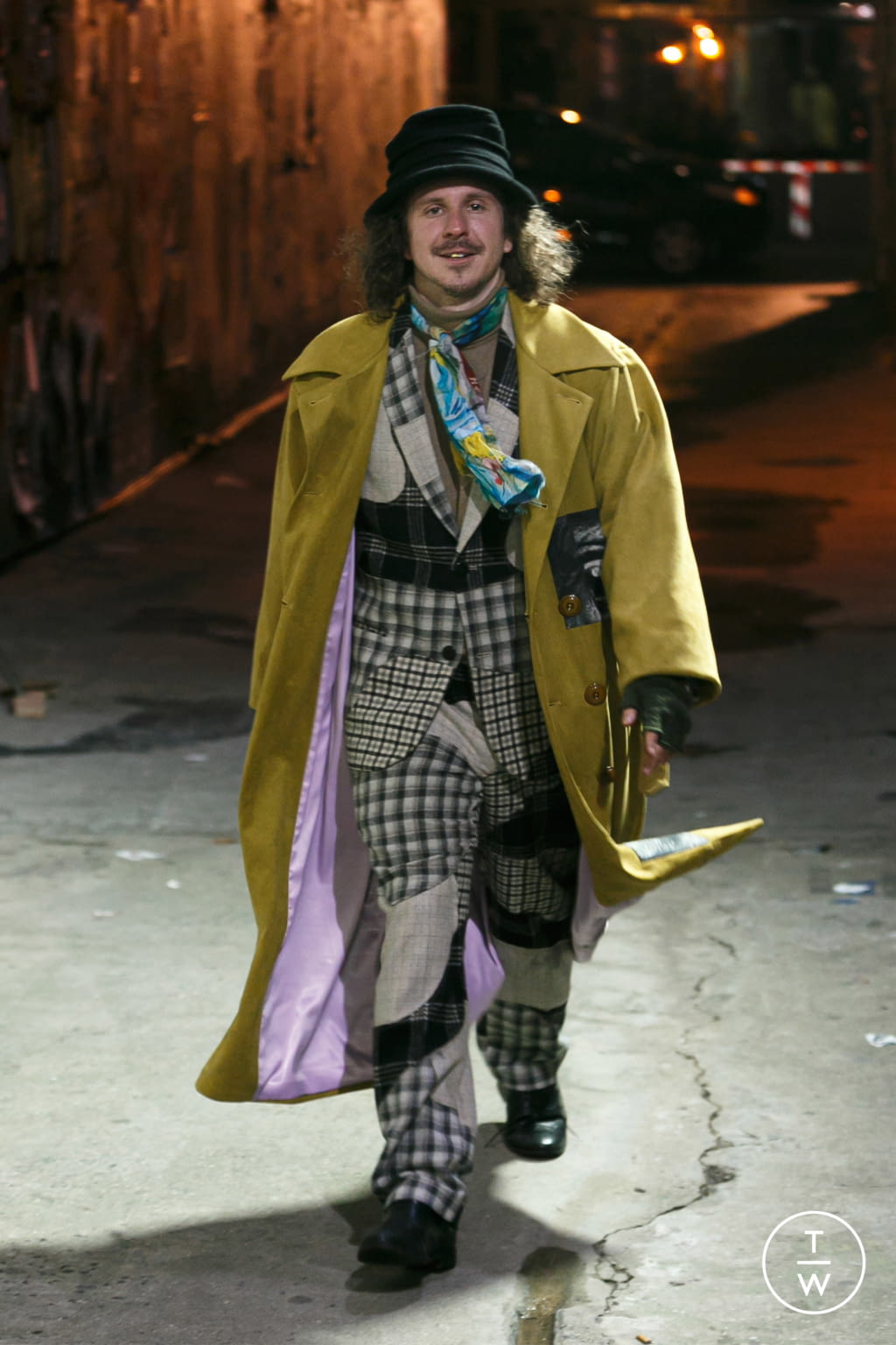 Fashion Week Paris Fall/Winter 2021 look 24 from the Kidsuper collection 男装