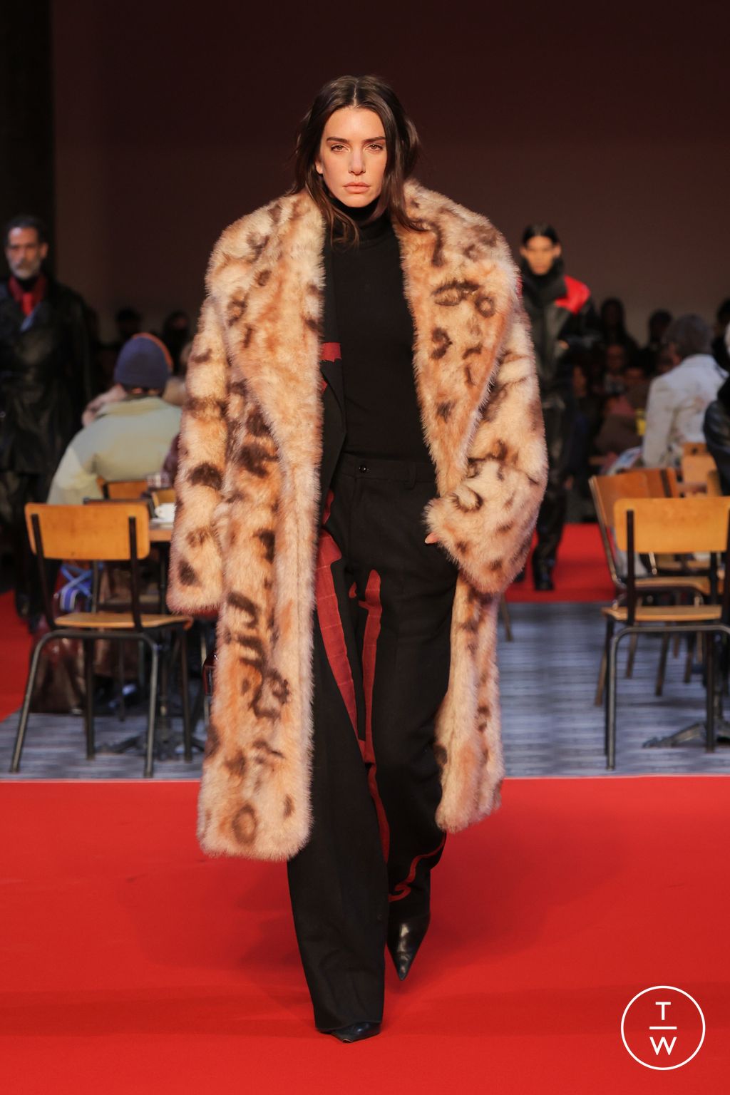 Fashion Week Paris Fall/Winter 2026 look 18 from the Kidsuper collection 男装
