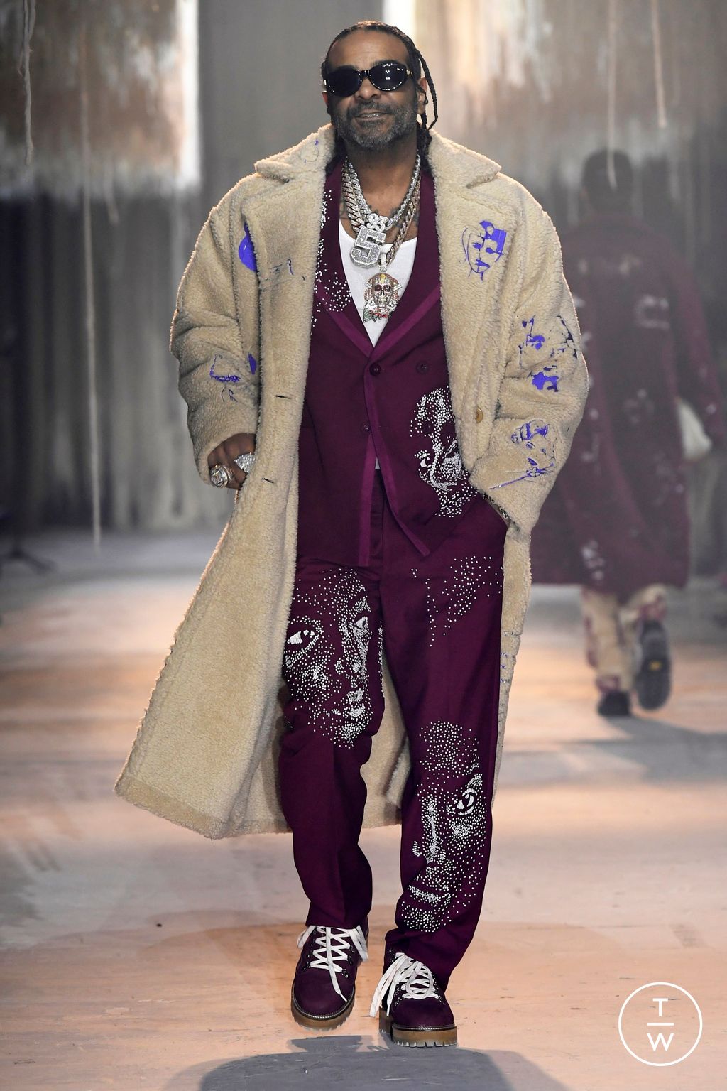 Fashion Week Paris Fall/Winter 2024 look 11 from the Kidsuper collection menswear