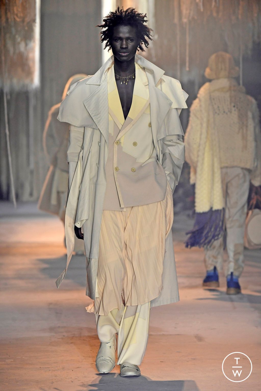 Fashion Week Paris Fall/Winter 2024 look 20 de la collection Kidsuper menswear