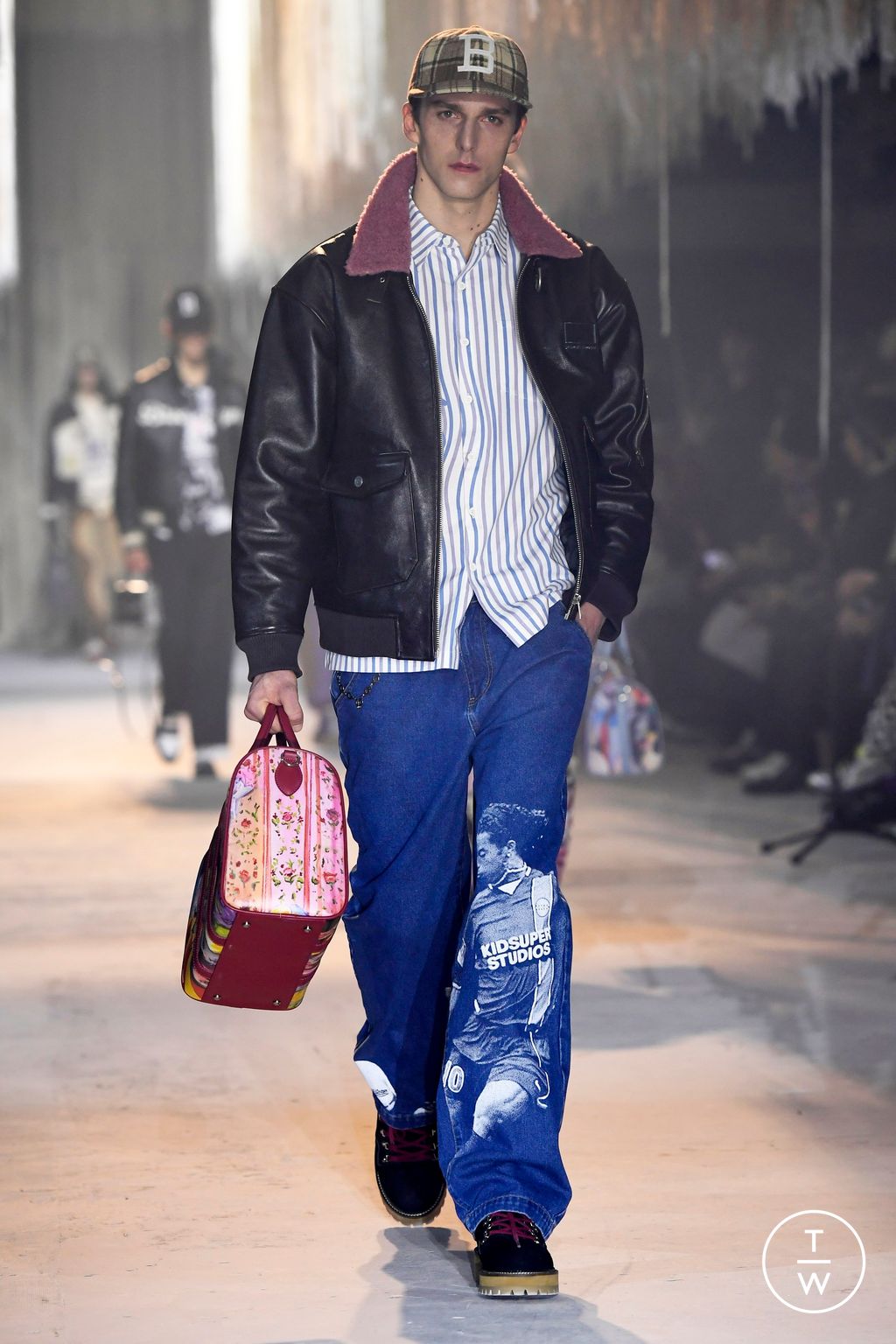 Fashion Week Paris Fall/Winter 2024 look 36 from the Kidsuper collection 男装
