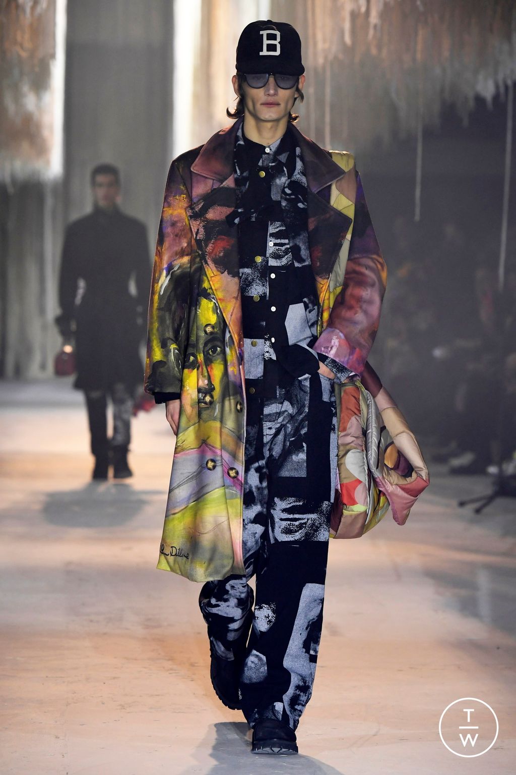 Fashion Week Paris Fall/Winter 2024 look 39 de la collection Kidsuper menswear