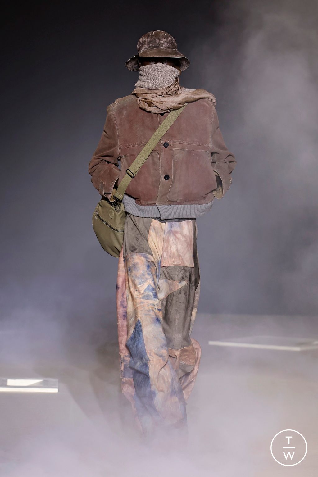 Fashion Week Paris Fall/Winter 2025 look 5 de la collection Kidsuper menswear