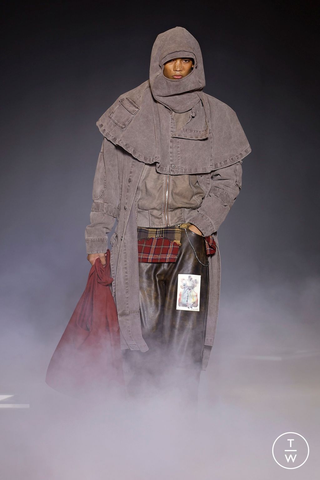 Fashion Week Paris Fall/Winter 2025 look 6 from the Kidsuper collection 男装