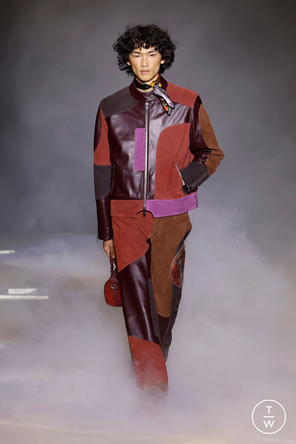 Fashion Week Paris Fall/Winter 2025 look 11 from the Kidsuper collection 男装