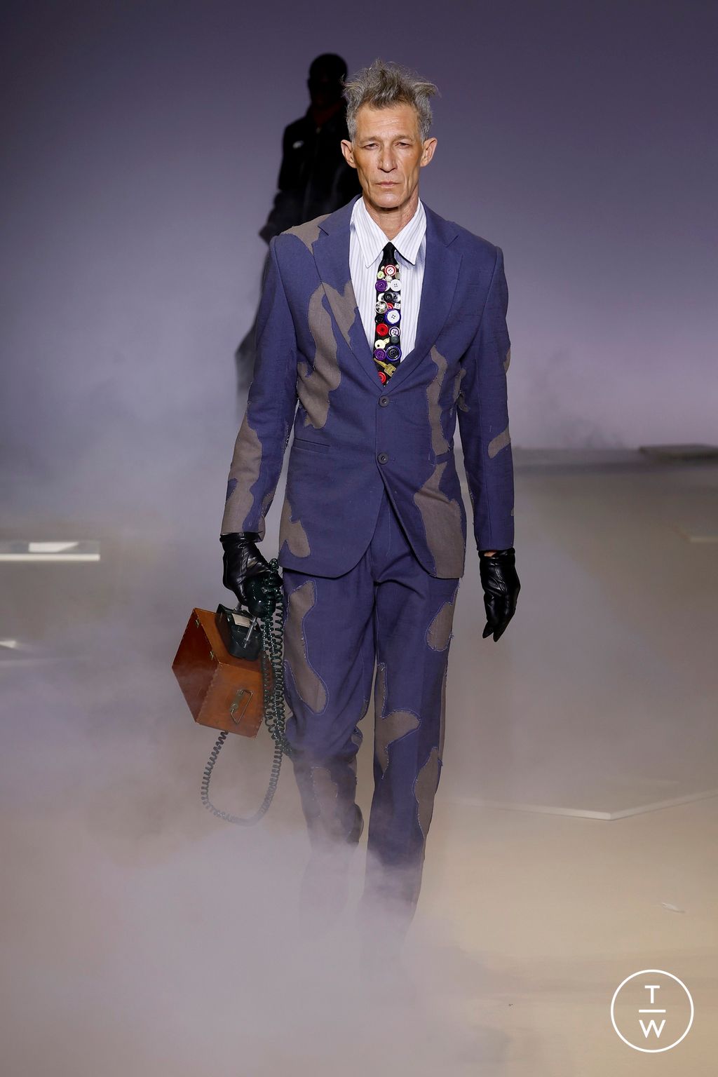 Fashion Week Paris Fall/Winter 2025 look 18 from the Kidsuper collection 男装